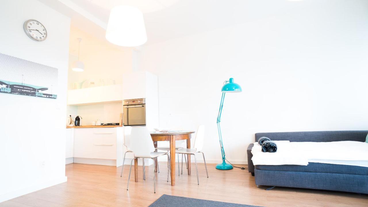 Sunny Apartment Varsavia Esterno foto
